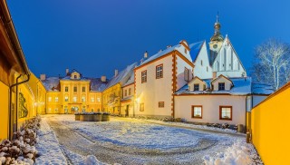 Borovany v zimní večeru 2018
Libor Svacek, Kaplicka 447, 381 01 Cesky Krumlov, CZ. E- mail:  box@fotosvacek.cz